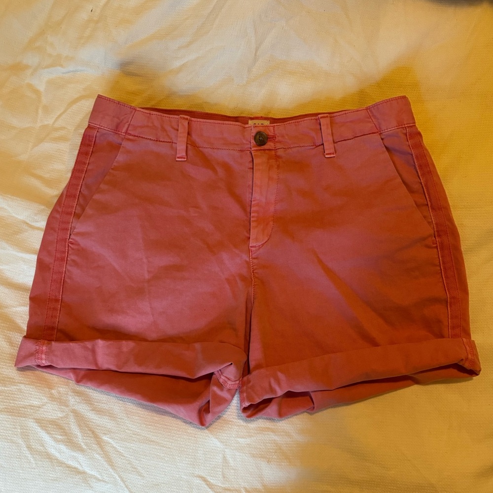 Gap pink girlfriend chino shorts size 8